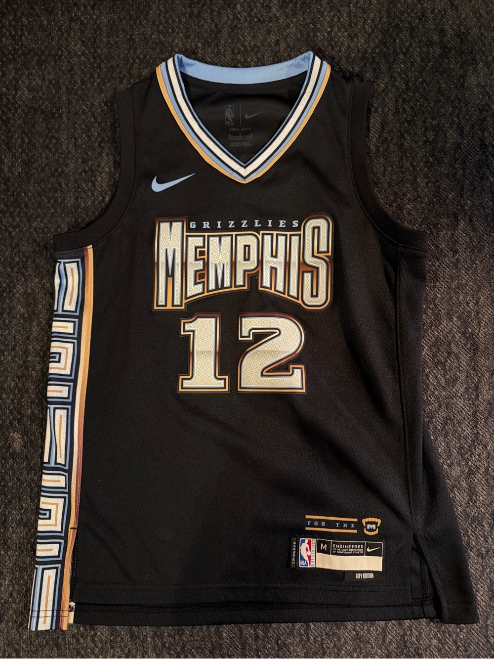 Nike Dri-FIT Grizzlies Morant #12 Black Basketball City Edition Jersey  Youth M